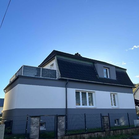 ザンクト・ペルテンEinfamilienhaus In Ruhiger Lageアパートメント エクステリア 写真