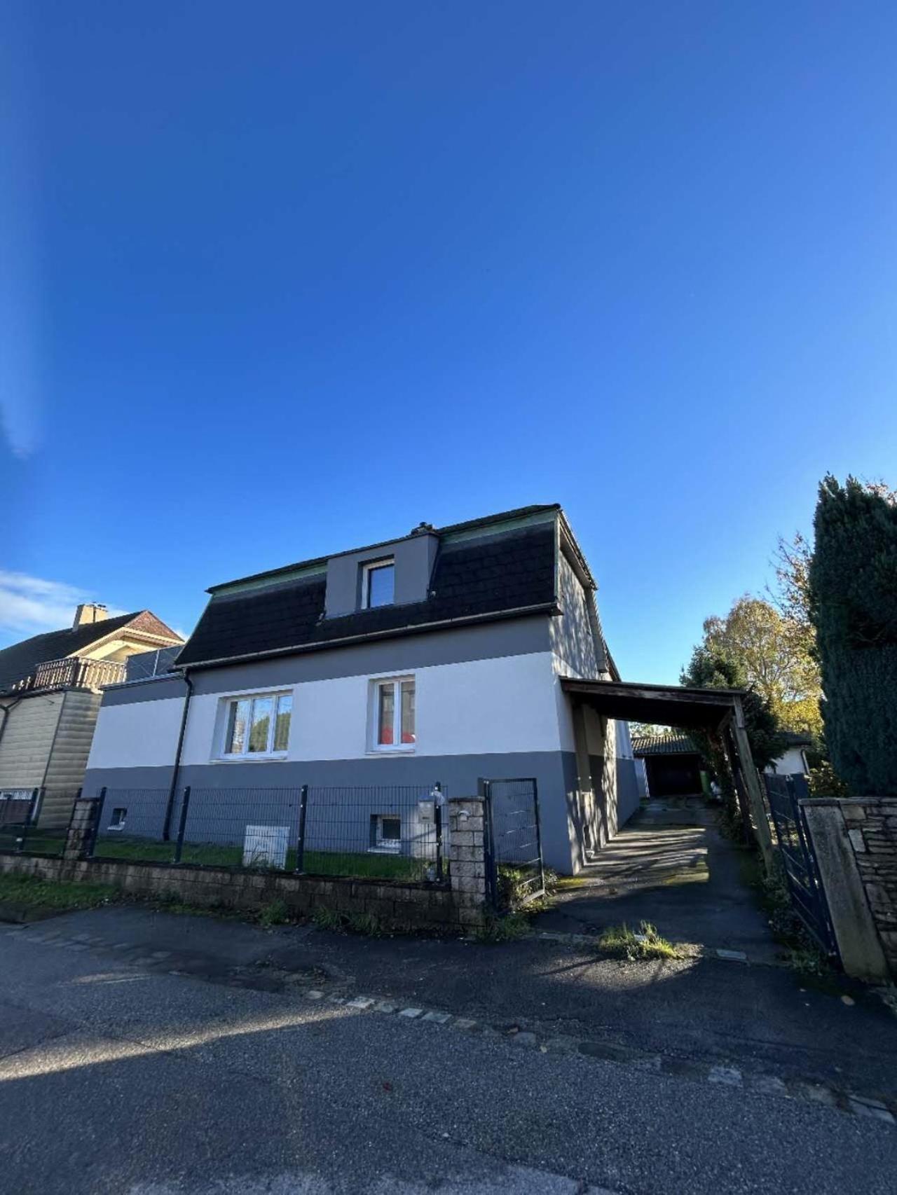 ザンクト・ペルテンEinfamilienhaus In Ruhiger Lageアパートメント エクステリア 写真